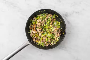 Poulet à la sauce forestière